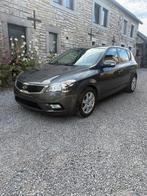 Kia ceed 2010 euro 5 165mm CT CARPASS bladroze, Auto's, Voorwielaandrijving, Euro 5, Stof, Zwart