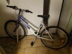 Vélo femme, Fietsen en Brommers, Fietsen | Dames | Sportfietsen en Toerfietsen, Minder dan 10 versnellingen, Gebruikt, 26 inch