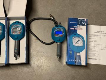 Bandenspanningsmeter digitaal  beschikbaar voor biedingen