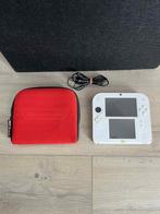 Nintendo 2DS + 32GB SD-kaart, Games en Spelcomputers, Spelcomputers | Nintendo 2DS en 3DS, Gebruikt, Wit, 2DS, Ophalen of Verzenden