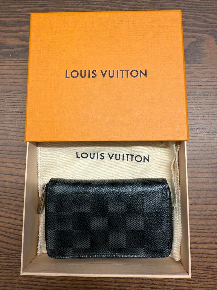 Zippy Coin Louis Vuitton Damier Graphite, Handtassen en Accessoires, Portemonnees, Zo goed als nieuw, Overige merken, Zwart, Leder