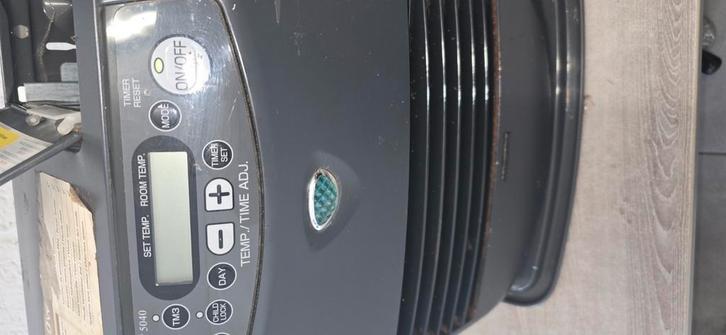 Petroleum laser kachel met 20 liter petroleum bij, Huis en Inrichting, Kachels, Gebruikt, Vrijstaand, Gevelkachel, Overige brandstoffen