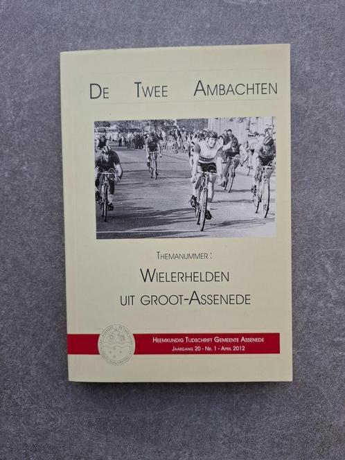 Wielerhelden uit Groot-Assenede, Livres, Livres de sport, Comme neuf, Course à pied et Cyclisme, Enlèvement ou Envoi