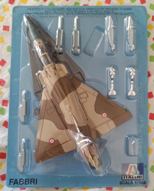 Italeri : 1 :100 : Mirage 2000, Collections, Aviation, Comme neuf, Modèle réduit, Enlèvement ou Envoi