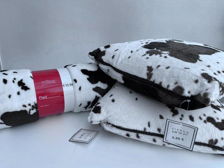 Allerlei spulletjes verzameling koe, Verzamelen, Overige Verzamelen, Ophalen of Verzenden