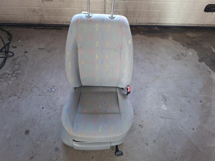 Stoel rechts van een Volkswagen Caddy, Auto-onderdelen, Interieur en Bekleding, Volkswagen, Gebruikt, 3 maanden garantie, Ophalen of Verzenden