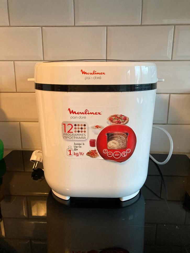 Moulinex broodbakmachine, Elektronische apparatuur, Broodbakmachines, Gebruikt, Met timer, 400 tot 800 gram deeg, Warmhoudfunctie