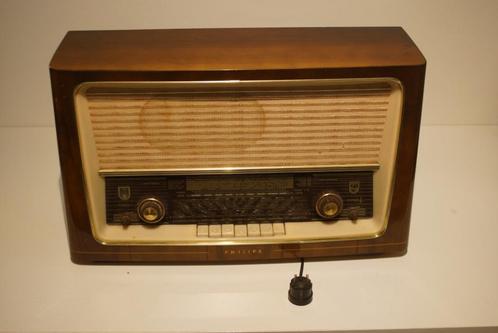 Vintage Philips radio, Audio, Tv en Foto, Radio's, Gebruikt, Radio, Ophalen of Verzenden