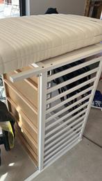 Babybed IKEA Sundvik + degelijke matras, Kinderen en Baby's, Kinderkamer | Bedden, Ophalen, Zo goed als nieuw, Minder dan 140 cm