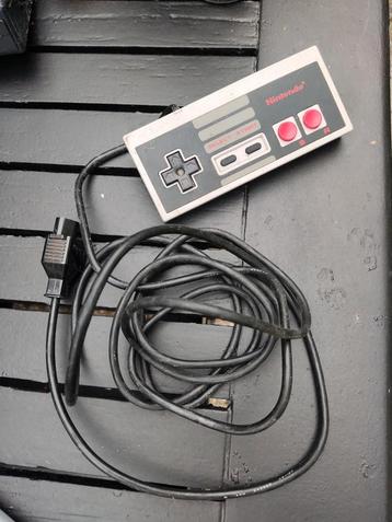 Nintendo controller beschikbaar voor biedingen