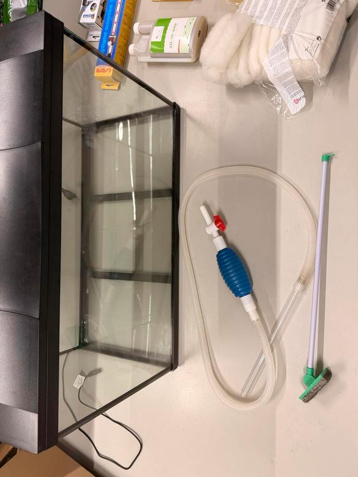 AQUARIUM mét alles erop en eraan, Dieren en Toebehoren, Vissen | Aquaria en Toebehoren, Zo goed als nieuw, Ophalen