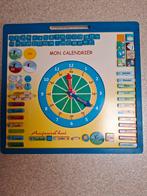 Calendrier en bois avec aimants, Ophalen, Zo goed als nieuw