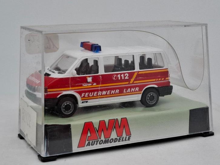 VW T4 bus brandweer Lahr Schwarzwald - AWM 1/87, Hobby en Vrije tijd, Modelauto's | 1:87, Zo goed als nieuw, Auto, AWM, Verzenden