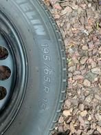 4 banden Michelin op stalen Velg, Auto-onderdelen, Banden en Velgen, Ophalen, Gebruikt, 15 inch, Winterbanden
