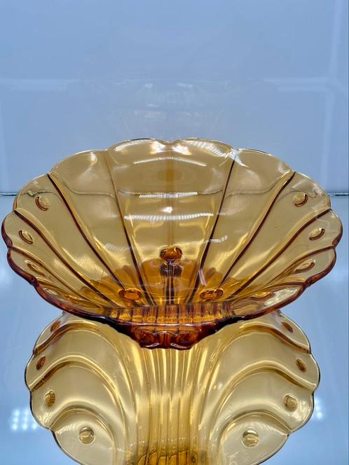 Stölzle Hermanova Hut - Glazen schaaltje met schelp, Antiek en Kunst, Antiek | Glaswerk en Kristal, Ophalen of Verzenden