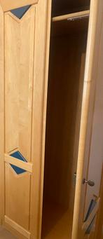 Praktische kleerkast, Huis en Inrichting, Ophalen, Zo goed als nieuw