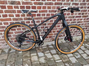 Hardtail mtb 27.5 inch maar medium. Ben zelf 170cm beschikbaar voor biedingen