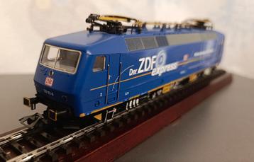 Locomotive électrique Märklin 3 rails 1/87, Hobby & Loisirs créatifs, Enlèvement ou Envoi, Comme neuf, Locomotive