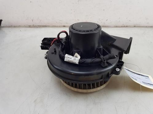 KACHEL VENTILATORMOTOR Volkswagen Polo V (6R), Auto-onderdelen, Airco en Verwarming, Volkswagen, Gebruikt