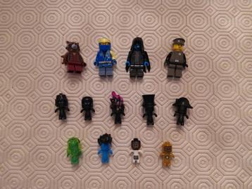SET VAN LEGO MINIFIGUREN  beschikbaar voor biedingen