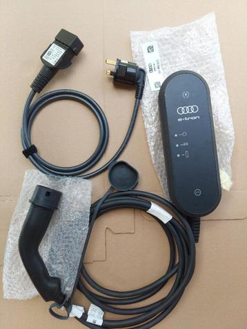 Originele Audi e-tron mobiele thuislader 230v - 2.3kW- 3.6kW beschikbaar voor biedingen