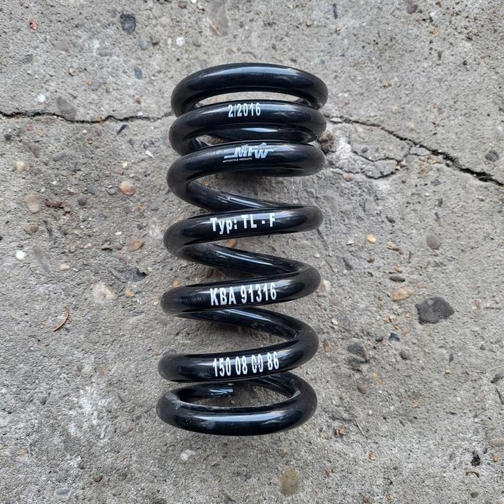 Te koop: Verlaginsveer 
Honda, Kawasaki, BMW, Motoren, Onderdelen | Overige, Nieuw, Ophalen