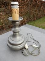 Antieke tafellamp, Ophalen