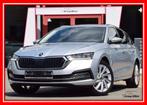 Skoda Octavia COMBI iV NAVIGATIE - FULL LED - CAMERA - ZETEL, Gebruikt, 4 cilinders, 5 deurs, Hybride Elektrisch/Benzine