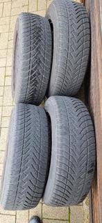 Velgen met winterbanden van Nissan Qashqai, Enlèvement, Pneus hiver, Jante(s)