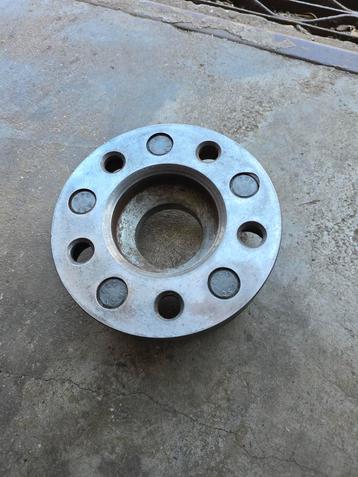 Spoorverbreders . Spacers . Adapters beschikbaar voor biedingen