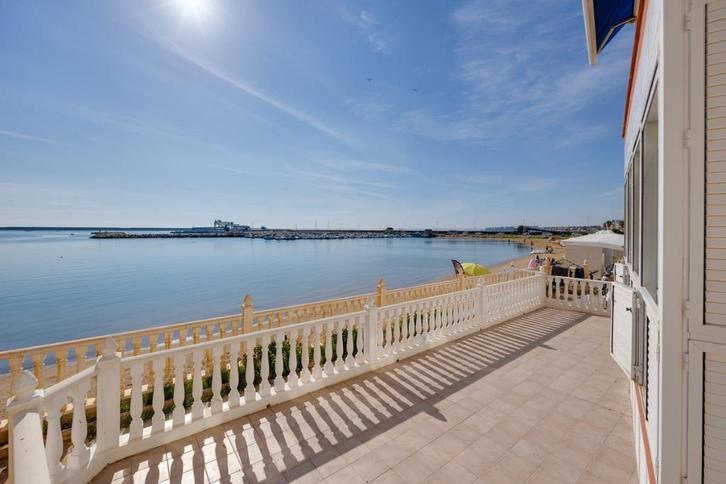 Gelijkvloers appartement bij de zee met garage/Torrevieja, Immo, Buitenland, Spanje, Appartement, Overige
