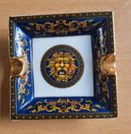 Antieke porselein asbak in versage stijl (leeuw ), Antiek en Kunst, Antiek | Porselein, Ophalen of Verzenden