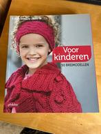 Breiboek voor  kinderbreimodellen. Nederlands, Hobby en Vrije tijd, Ophalen of Verzenden, Zo goed als nieuw