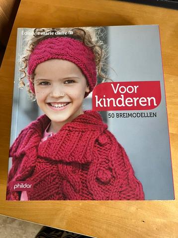 Breiboek voor  kinderbreimodellen. Nederlands beschikbaar voor biedingen