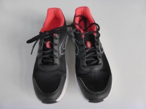 Loopschoenen. Zwart. Maat 38. Sport. Als nieuw., Kleding | Dames, Schoenen, Zo goed als nieuw, Sportschoenen, Zwart, Ophalen of Verzenden