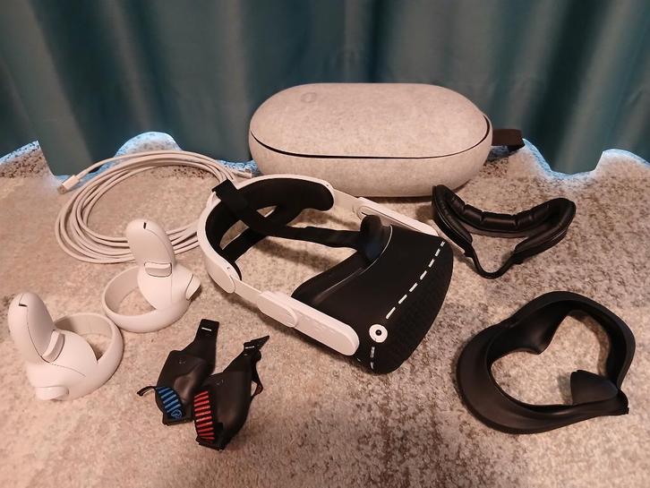 VR - Meta Quest 2 - 64GB, Games en Spelcomputers, Virtual Reality, Gebruikt, Overige platformen, VR-bril, Ophalen