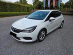 Te koop: Opel Astra 1.2 turbo 110pk - 2020  55.000 km!, Auto's, Stof, 1199 cc, Wit, Bedrijf