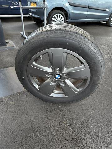 Bmw Bridgestone Zomerbanden + velgen 1-serie beschikbaar voor biedingen