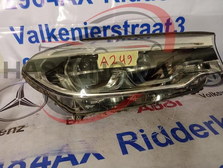 Koplamp BMW 5 Serie G30 G31 Adaptive LED Links 7439193-04, Auto-onderdelen, Verlichting, BMW, Gebruikt, Ophalen of Verzenden