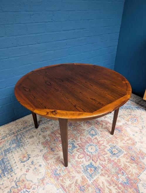 Vintage ronde eettafel, palissander, jaren 60, Verzamelen, Retro, Huis en Inrichting, Ophalen