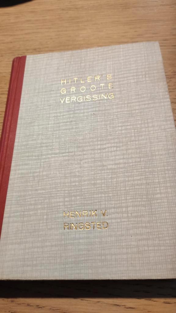 Hitler's Groote Vergissing., Boeken, Oorlog en Militair, Ophalen of Verzenden