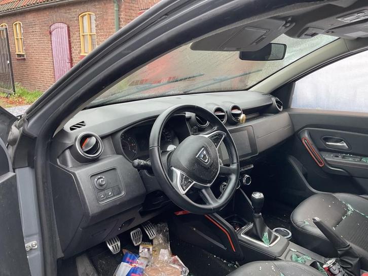 AIRBAG SET + COMPUTER Dacia Duster (SR) (01-2017/03-2024), Auto-onderdelen, Overige Auto-onderdelen, Dacia, Gebruikt