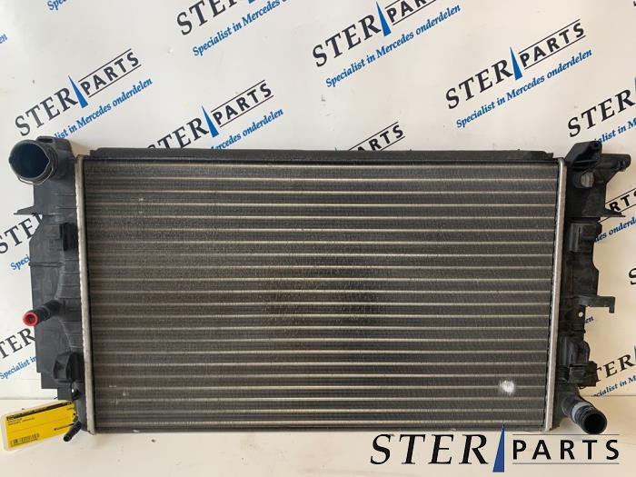 Radiateur d'un Mercedes Sprinter, Autos : Pièces & Accessoires, Climatisation & Chauffage, Mercedes-Benz, Utilisé, 3 mois de garantie