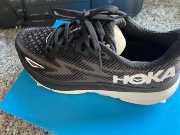 Hoka clifton 9 dames nieuw beschikbaar voor biedingen
