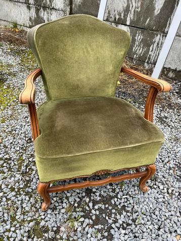 Vintage fauteuil/ groen velours beschikbaar voor biedingen