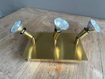 Verlichtingsarmatuur met 3 wendbare spots beschikbaar voor biedingen