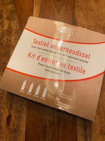 Textiel onderhoudsset nieuw ongebruikt merk Bristol beschikbaar voor biedingen