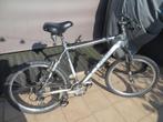 MOUNTAINBIKE CUBE LTD PRO superlite 200€, Fietsen en Brommers, Fietsen | Mountainbikes en ATB, Heren, Zo goed als nieuw, 53 tot 57 cm