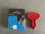 Spikes 6mm Decathlon Kalenji + sleutel, Sport en Fitness, Ophalen of Verzenden, Nieuw, Spikes