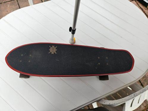 Globe Big Blazer Cruiser Cherry Bamboo, Sport en Fitness, Skateboarden, Zo goed als nieuw, Ophalen of Verzenden
